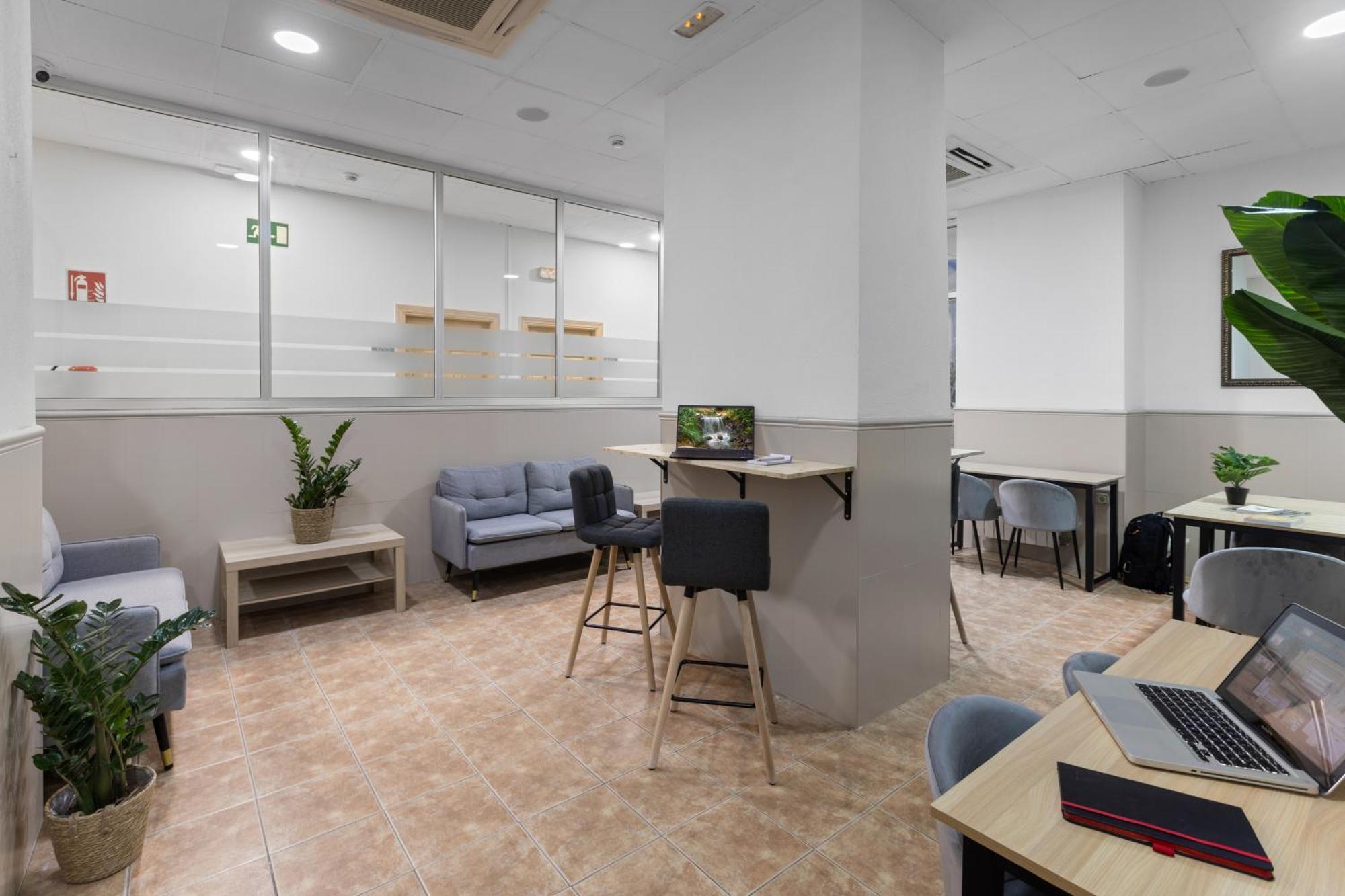 Hotel Vas Malaga Ciudad Extérieur photo