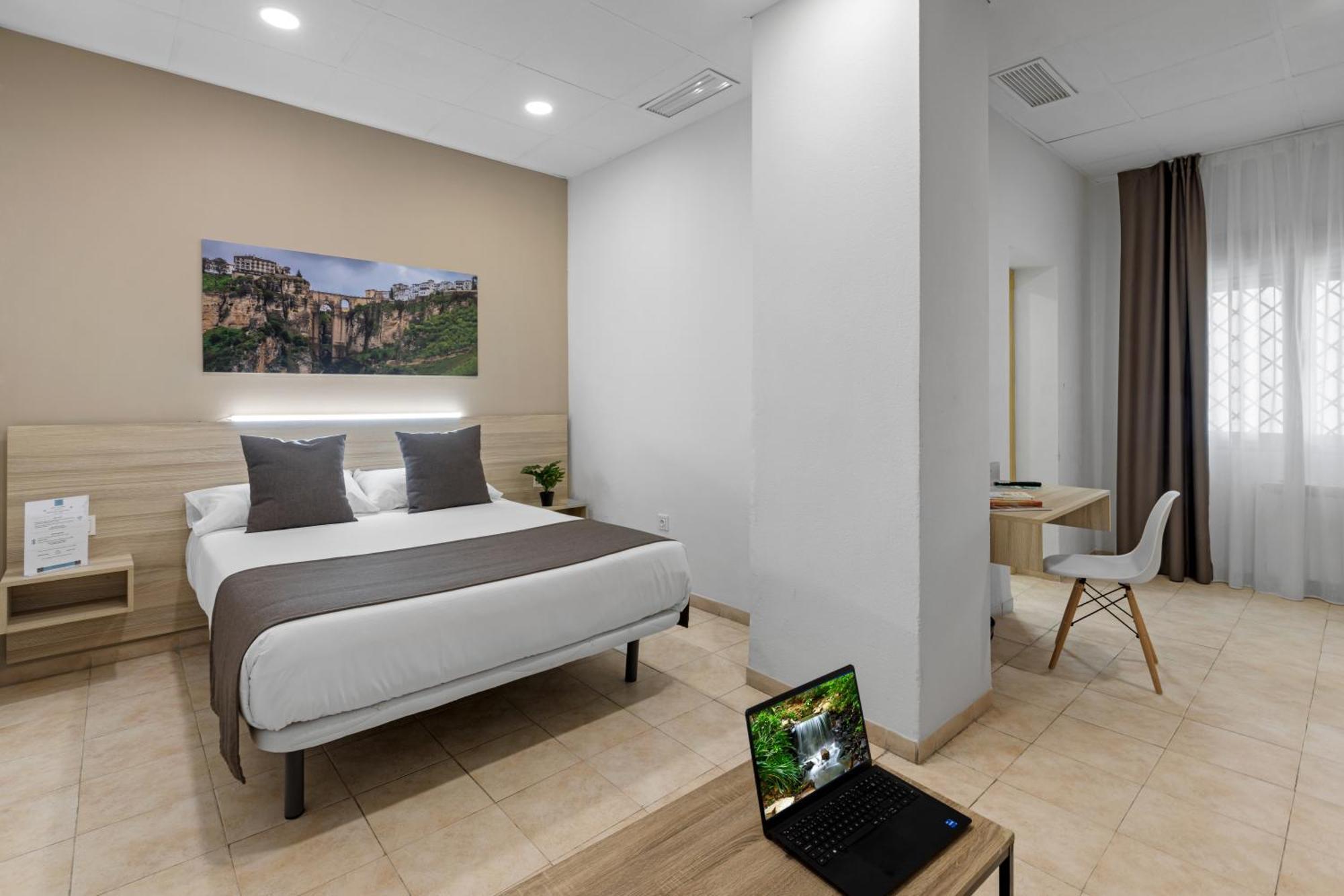 Hotel Vas Malaga Ciudad Extérieur photo