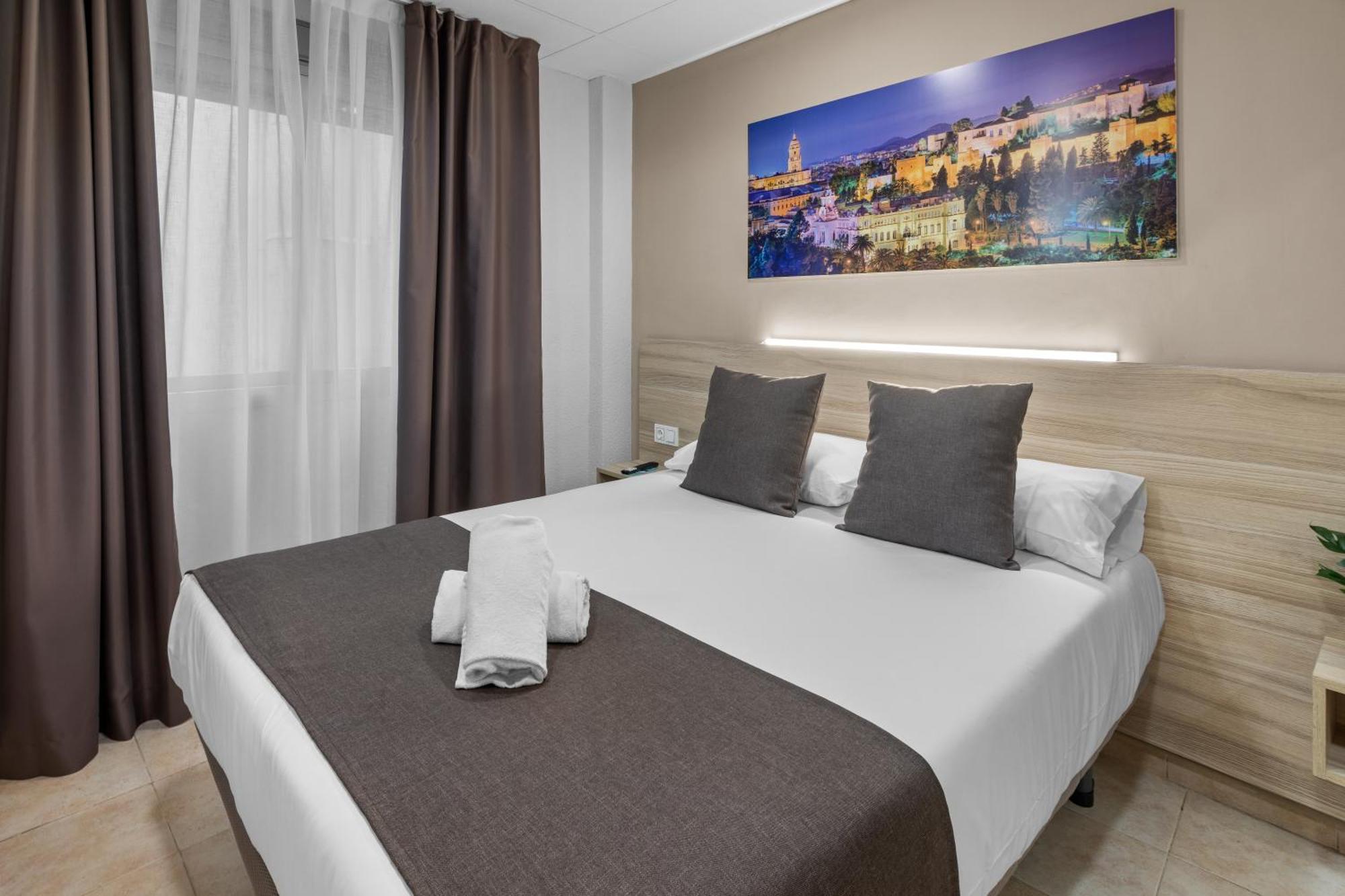 Hotel Vas Malaga Ciudad Extérieur photo